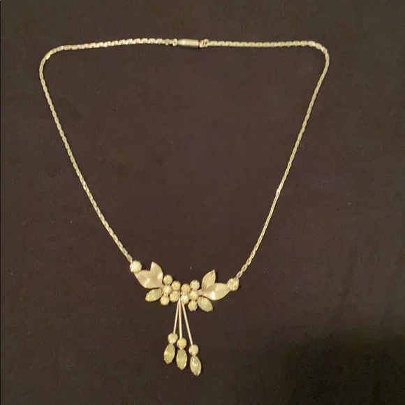 Vintage Jewelry - Vintage Rhinestone Necklace